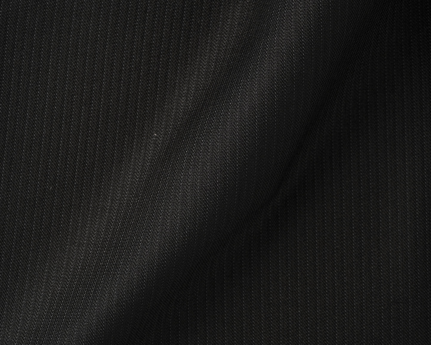 الخام الرسمي - الاسود الملكي