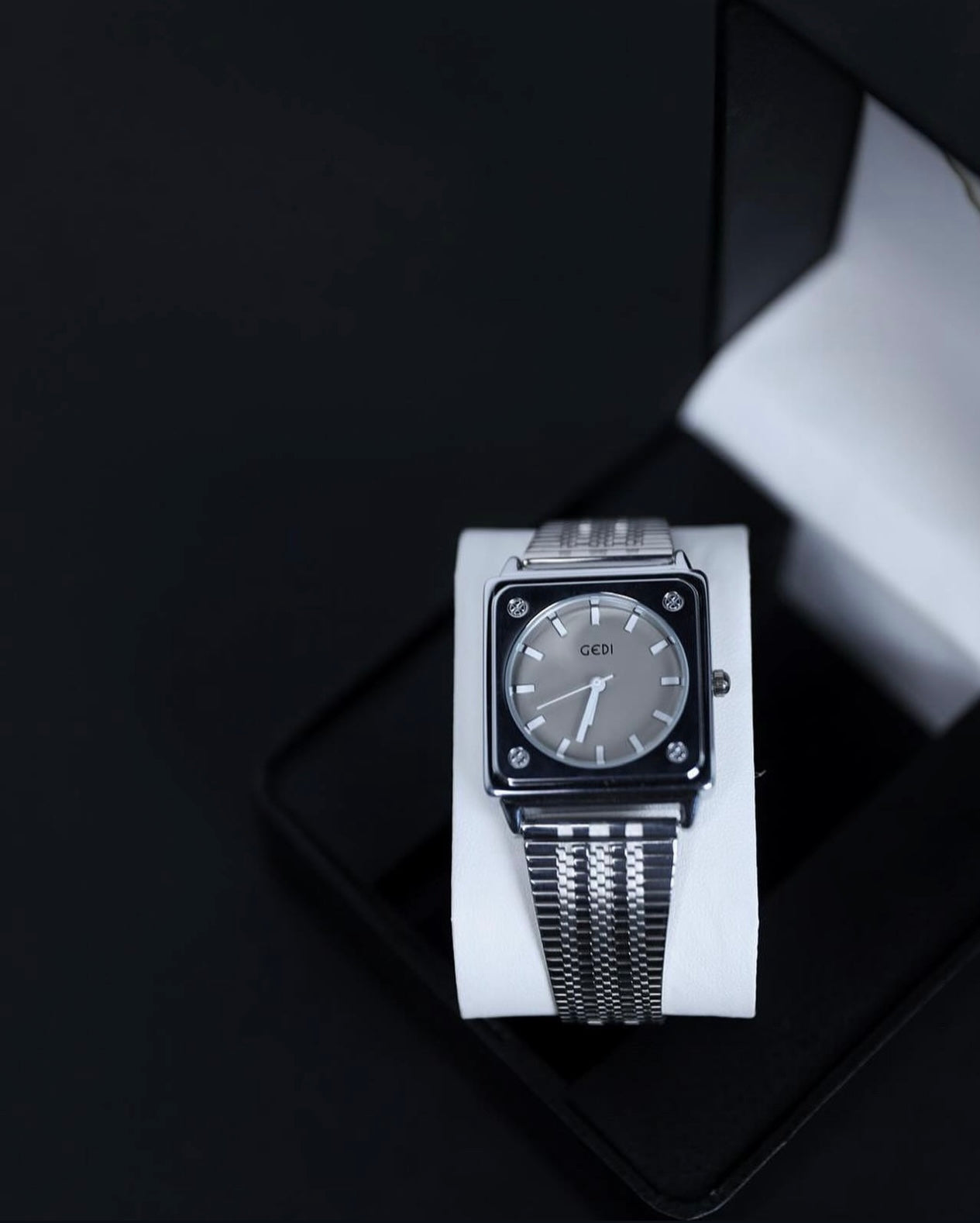 GEDI - ساعة