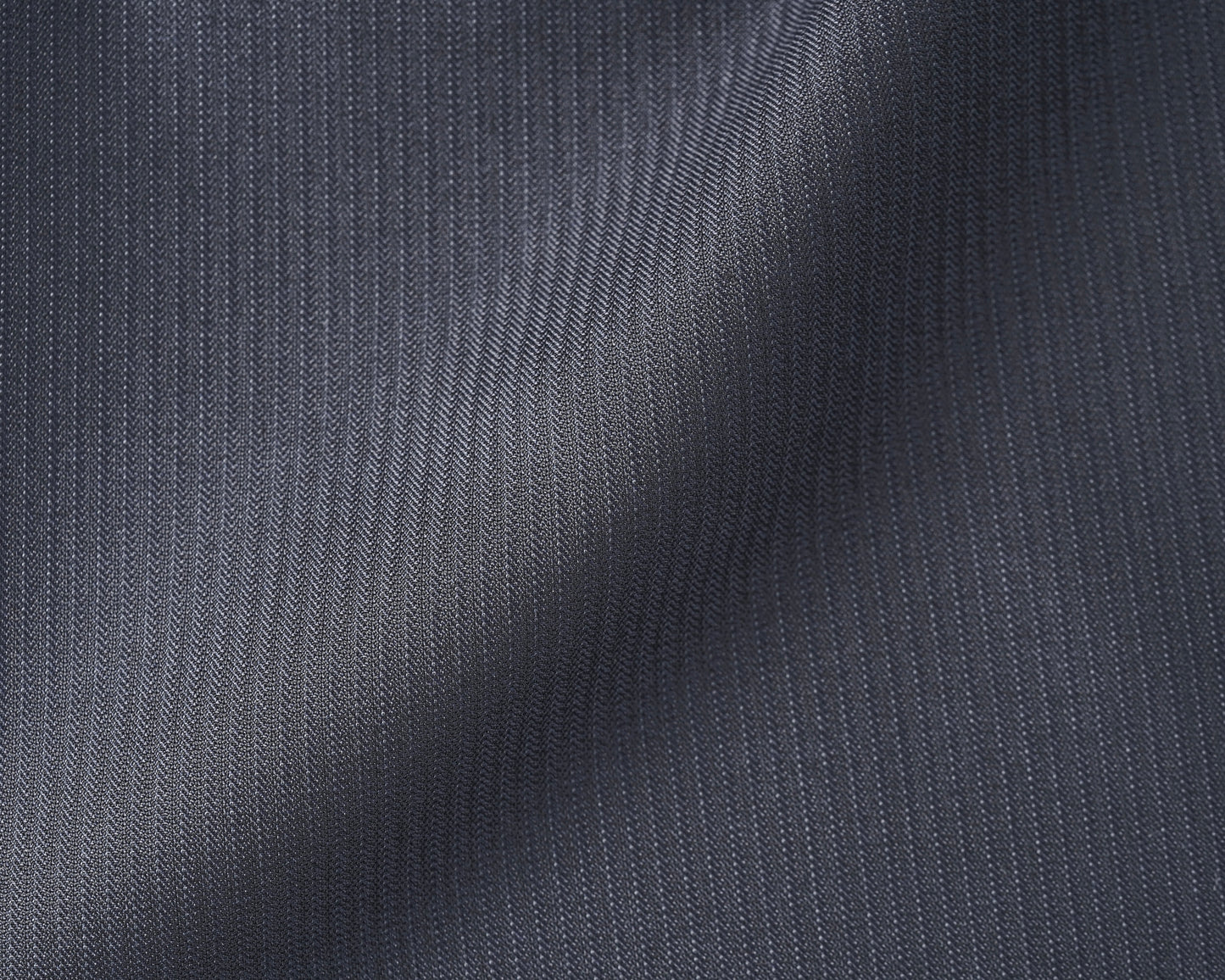 الخام الرسمي - الرمادي الكلاسيك